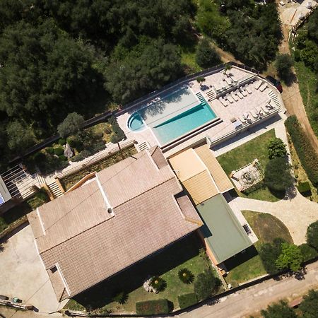 Pyramid City Apartments Agios Spyridon  外观 照片