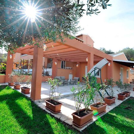 Pyramid City Apartments Agios Spyridon  外观 照片