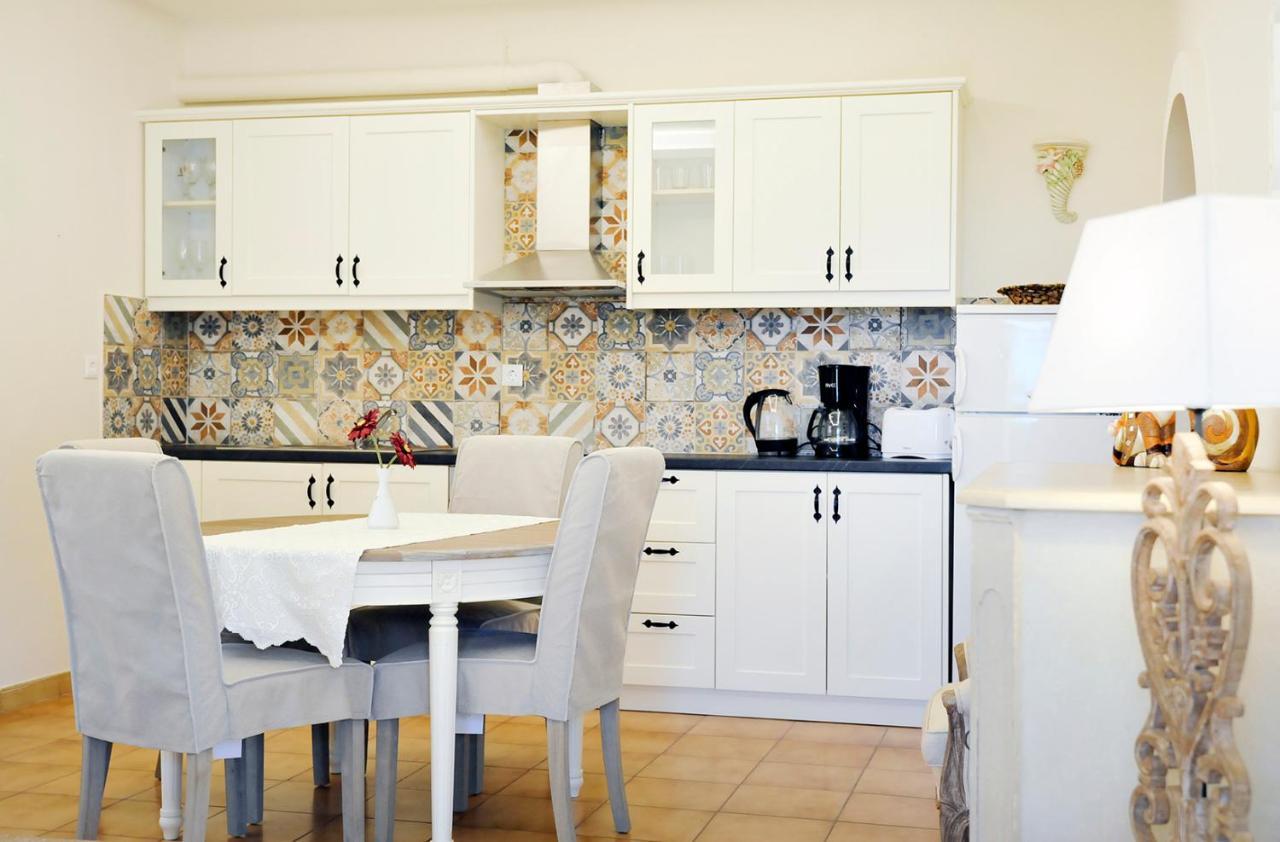 Pyramid City Apartments Agios Spyridon  客房 照片