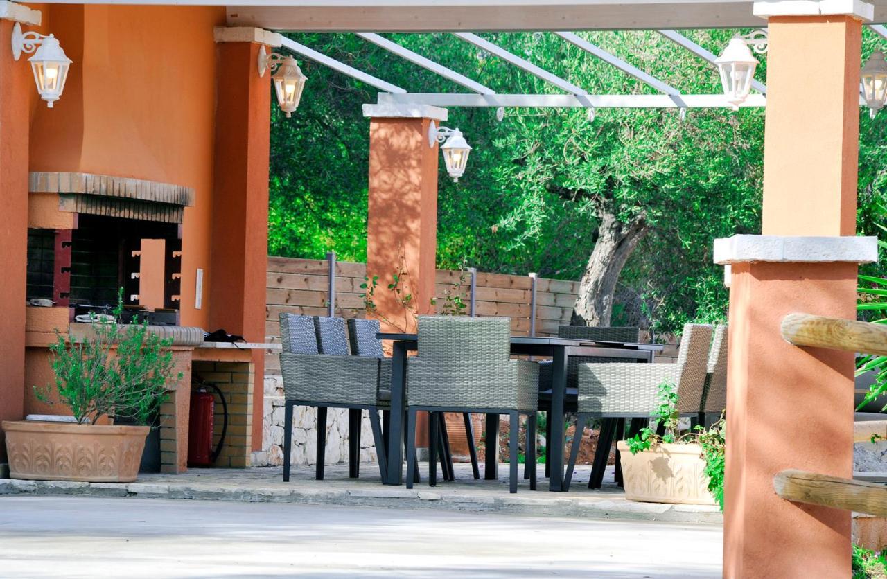 Pyramid City Apartments Agios Spyridon  外观 照片